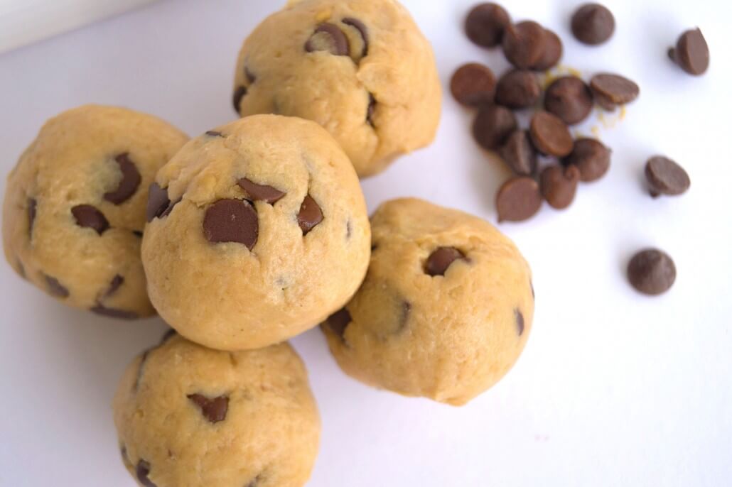 Vegan chocolate chip cookie dough