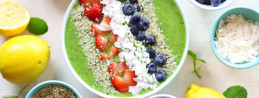 Green-Goddess-Smoothie-Bowl---Mighties-Kiwi